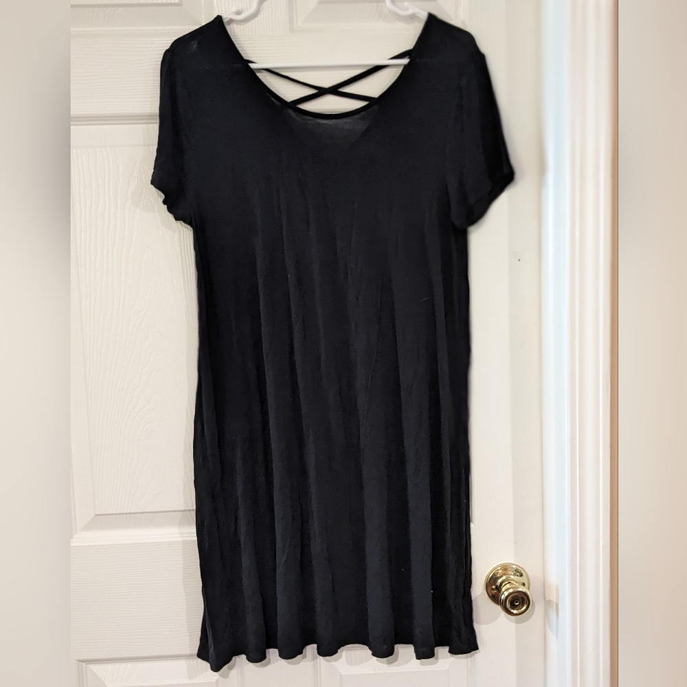 Mossimo T-Shirt Dress w/ Crisscross Back - Black - Size Medium